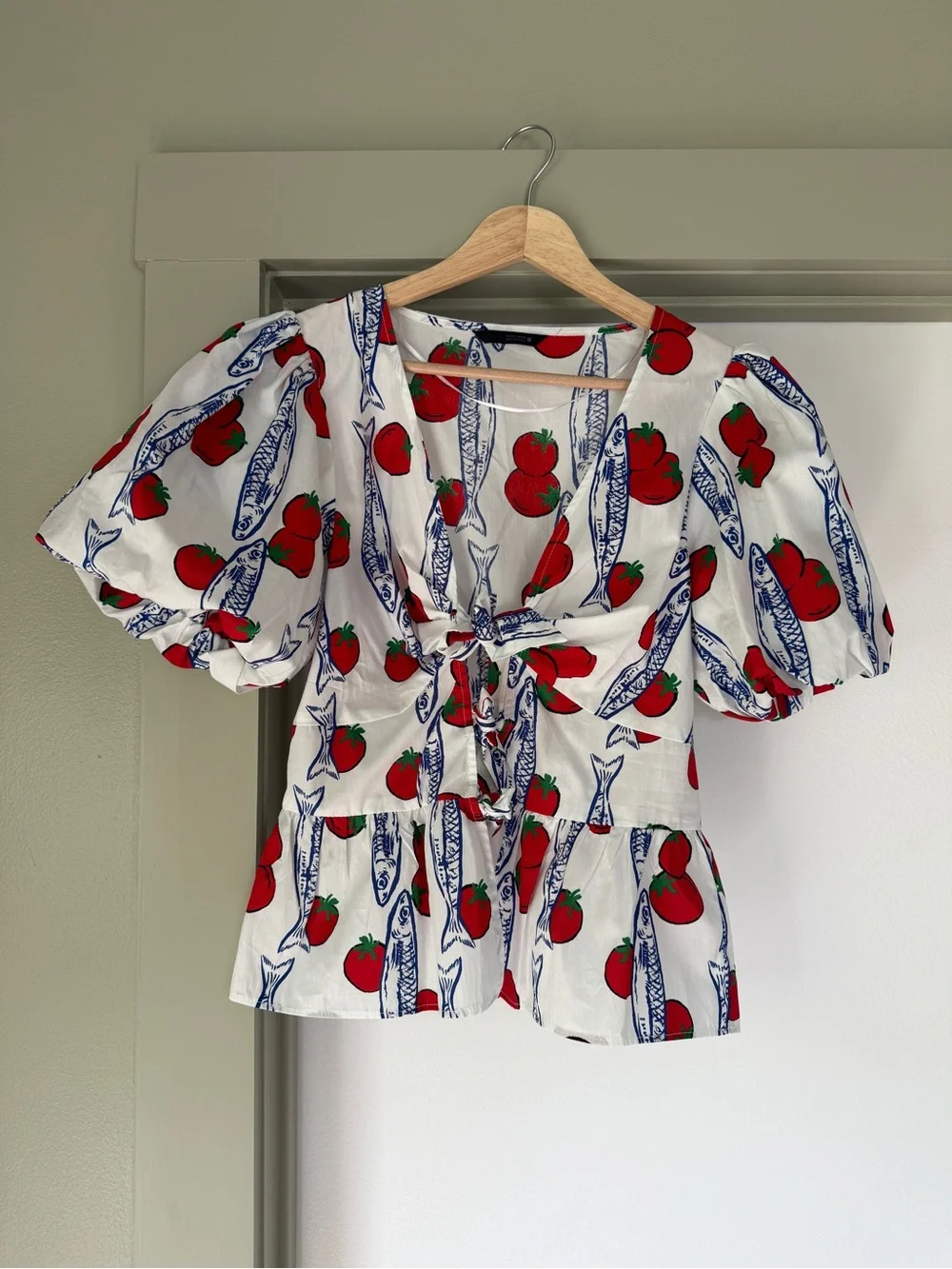 ZARA Tie-Front Puff Sleeve Top in Red Tomato Print
